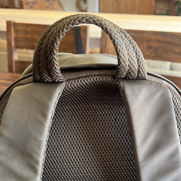 Lululemon Everywhere Backpack | Dark Olive